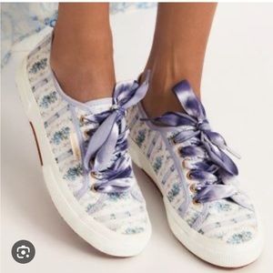 LoveShackFancy Supergas size 39 NWT